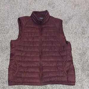 Chaps Quilted Puffer Vest in Wine